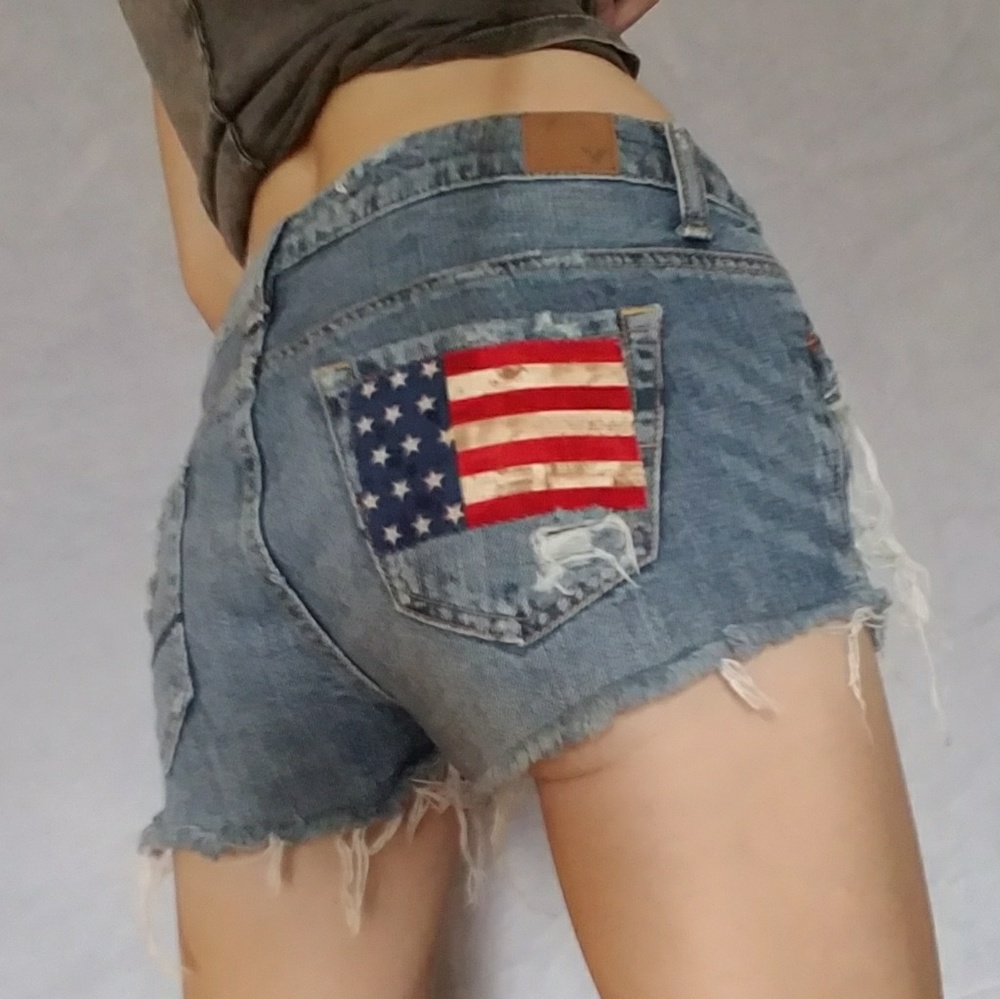 American Eagle denim distressed shorts